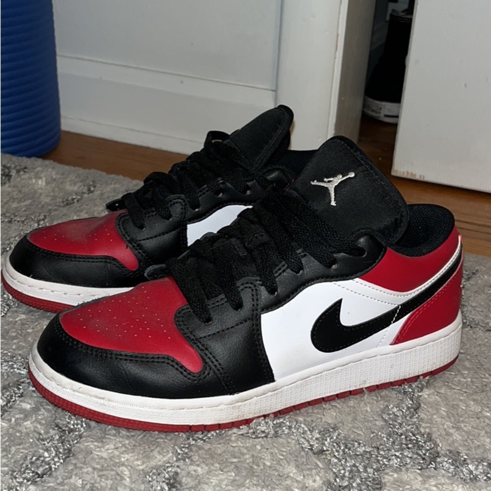 Jordan 1 Low Bred Toe